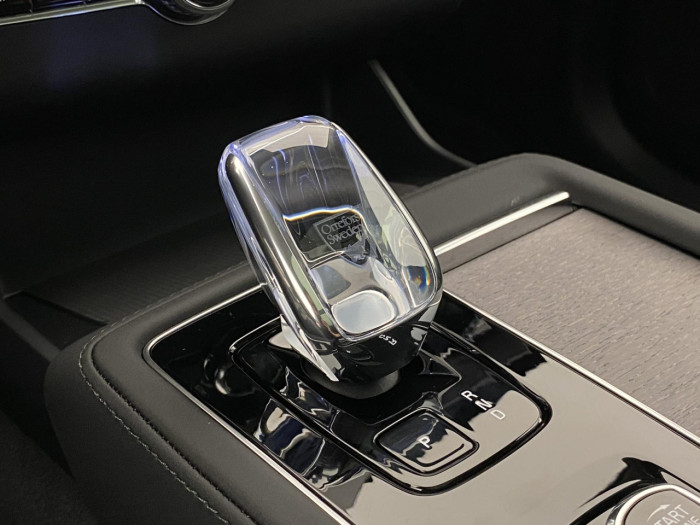 Volvo XC90 T8 AWD Plug-in BRIGHT ULTRA na operativní leasing