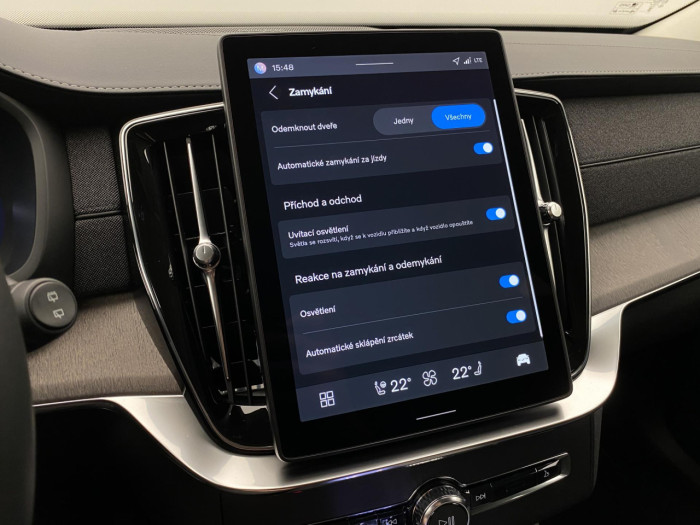 Volvo XC90 T8 AWD RECHARGE BRIGHT PLUS 7m na operativní leasing