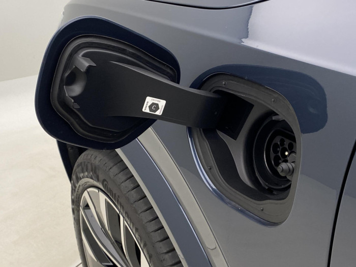 Volvo XC90 T8 AWD Plug-in BRIGHT PLUS 7m na operativní leasing