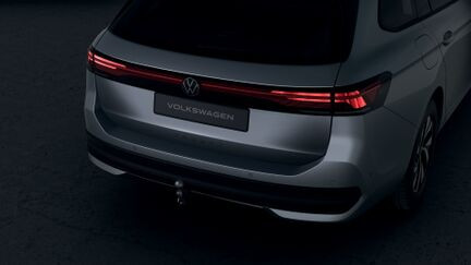 Volkswagen Passat 1,5 eTSI 110 kW mHEV na operativní leasing