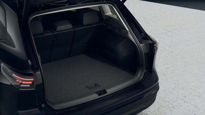 Volkswagen Tiguan People 1,5 TSI 150 kW eHybrid na operativní leasing