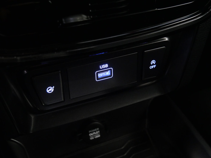Ssang Yong Tivoli Gran 1.5 T-GDI 120 kW Amber na operativní leasing