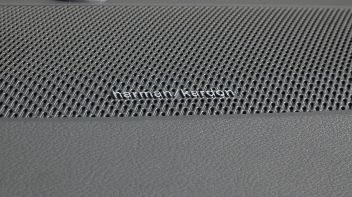 Volvo S60 B5 AWD Ultimate Dark na operativní leasing