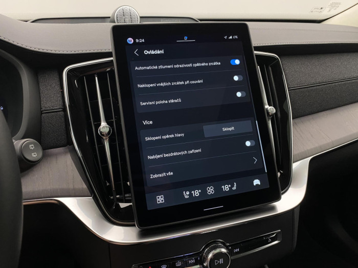 Volvo XC90 T8 AWD Plug-in DARK ULTRA na operativní leasing