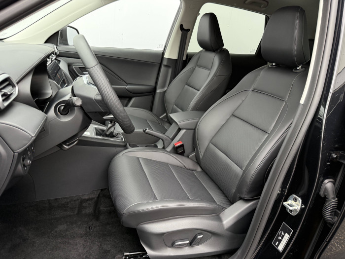 MG ZS ELEGANCE 5MP 1,5i / 85kW na operativní leasing