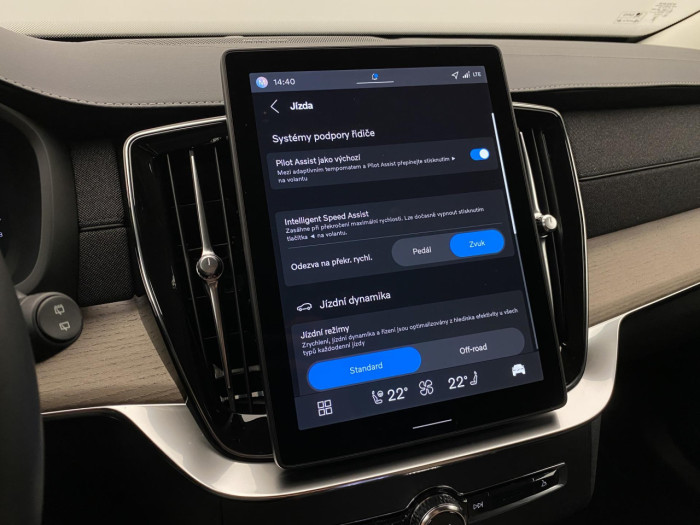 Volvo XC90 B5 AWD AUT BRIGHT PLUS 7míst na operativní leasing