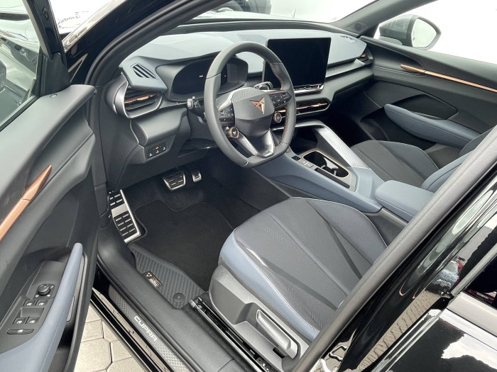 CUPRA Terramar DSG 4WD 2.0 TSI / 150kW na operativní leasing