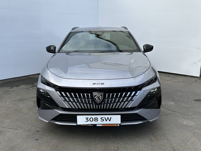 Peugeot 308 SW GT Hybrid e-DCS6 1,2 / 107kW na operativní leasing