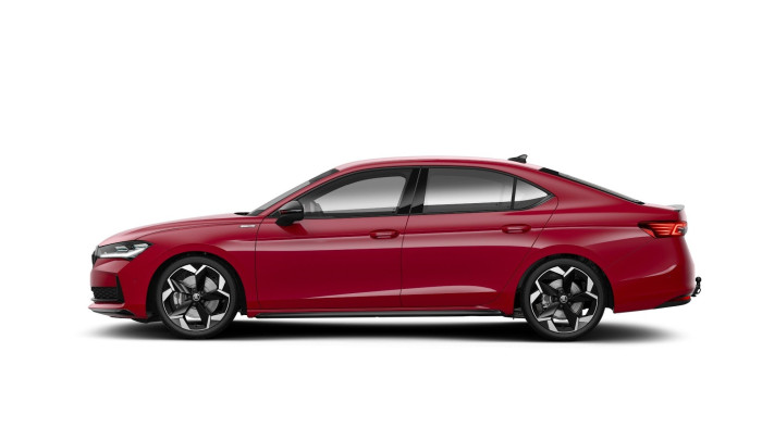 Škoda Superb 2.0 TSI Sportline na operativní leasing