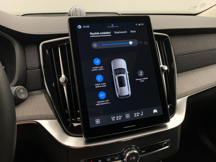 Volvo XC90 T8 AWD Plug-in BRIGHT ULTRA na operativní leasing