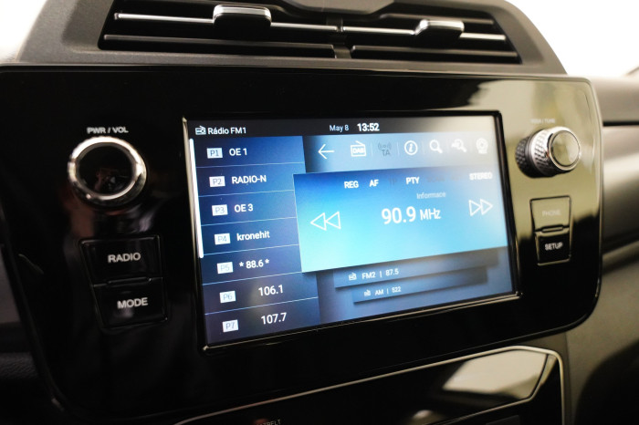 Ssang Yong Tivoli 1.5 T-GDI 120 kW Style na operativní leasing