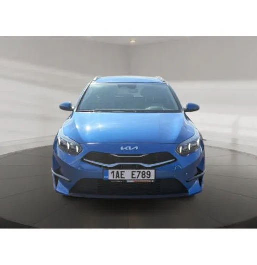 Kia cee'd SW 1.5T-GDI 103 Top AT na operativní leasing