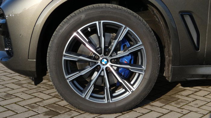 BMW X5 30d xDrive M Sport na operativní leasing