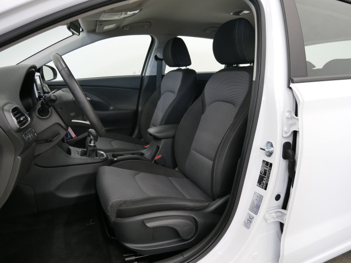 Hyundai i30 1.0 T-GDI 88 kW Comfort na operativní leasing
