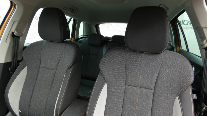 Volkswagen Passat 2.0 TDI 147kW BMT 4MOT DSG Ele na operativní leasing