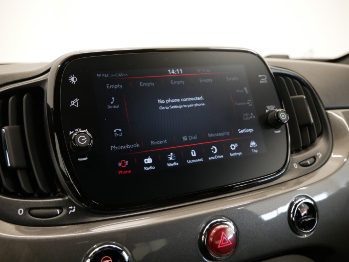 Fiat 500 1.0 Mild-Hybrid 51 kW Lounge na operativní leasing