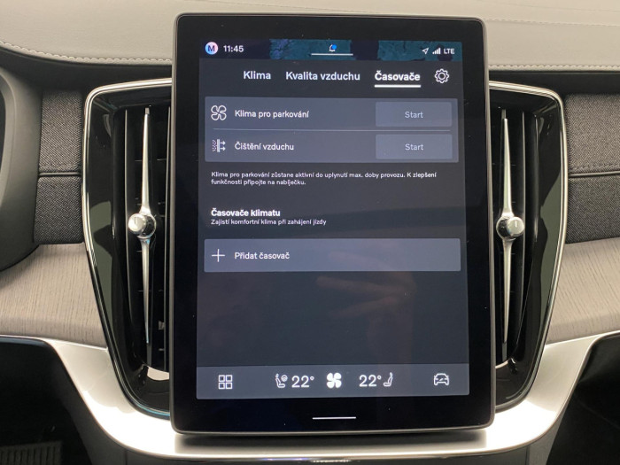 Volvo XC90 T8 AWD Plug-in DARK PLUS 7m na operativní leasing