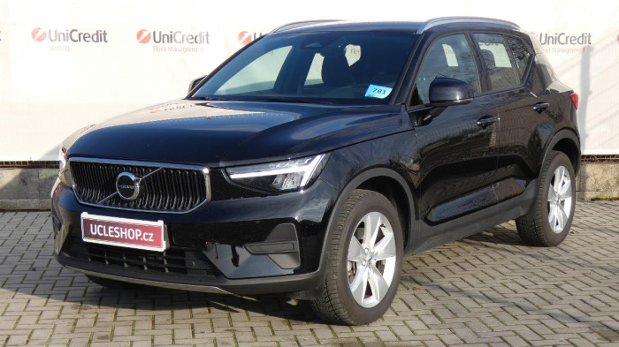 Volvo XC40 B3 mHEV Core aut. na operativní leasing
