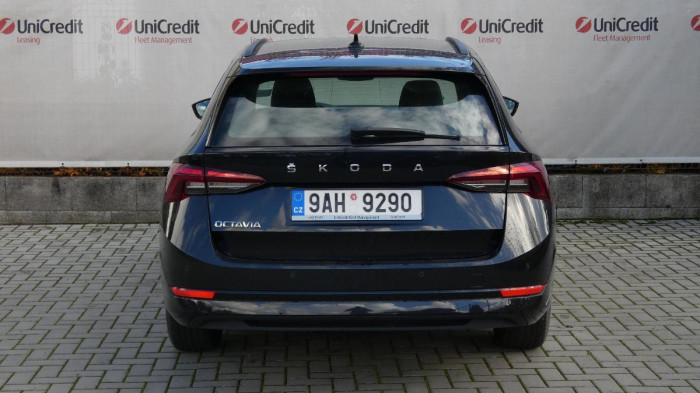Škoda Octavia Combi 2,0 TDI Ambition na operativní leasing