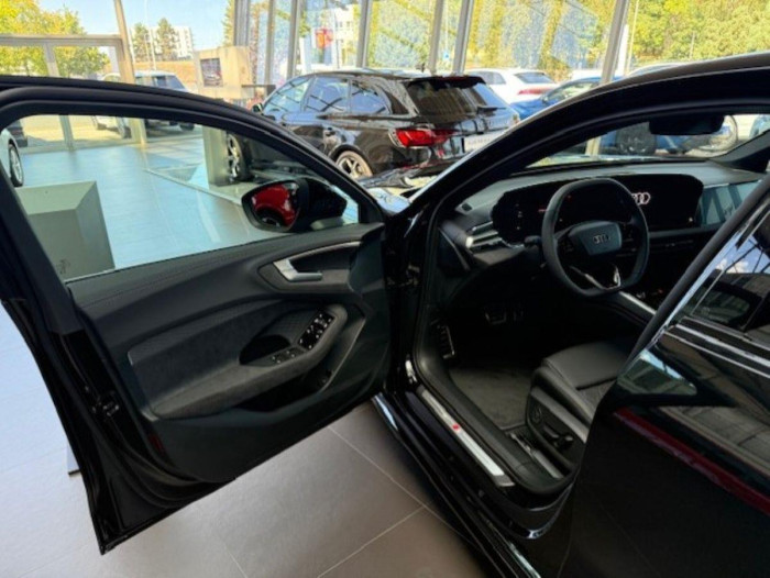 Audi A5 Limuzína TDI quattro Stronic na operativní leasing