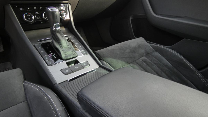 Škoda Superb Combi 1.5 TSI DSG Style na operativní leasing