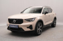 Volvo XC40 B3 AUT DARK PLUS na operativní leasing