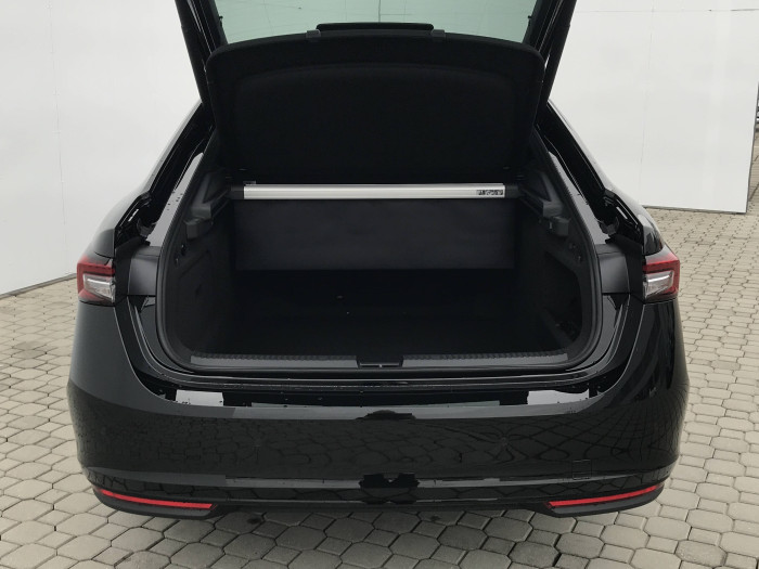 Škoda Superb Sportline 7DSG 2,0TDI / 110kW na operativní leasing