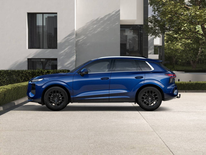 Audi Q3 7STT  1,5 TFSI / 110kW na operativní leasing