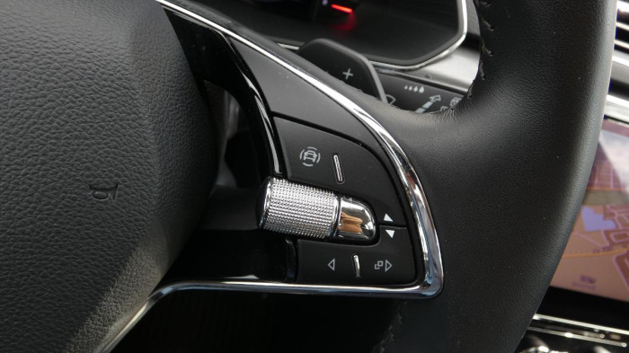 Škoda Superb Combi 2,0 TDI DSG Style na operativní leasing