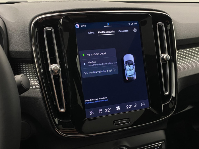 Volvo EC40 BLACK EDITION SINGLE EXT ULTRA Edition na operativní leasing