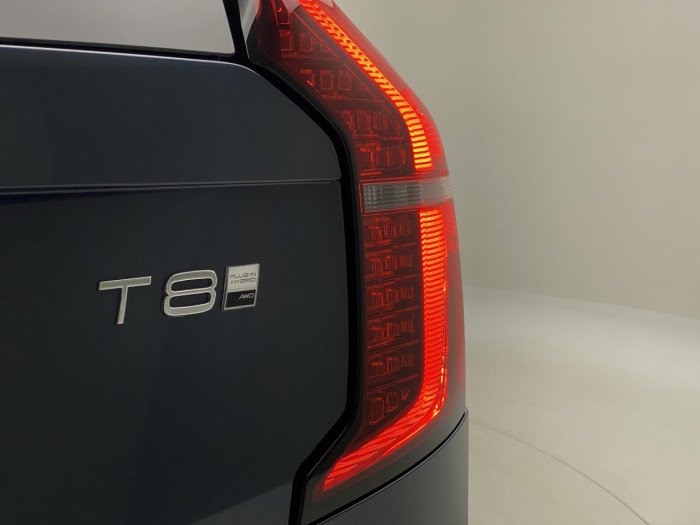Volvo XC90 T8 AWD RECHARGE BRIGHT ULTRA na operativní leasing