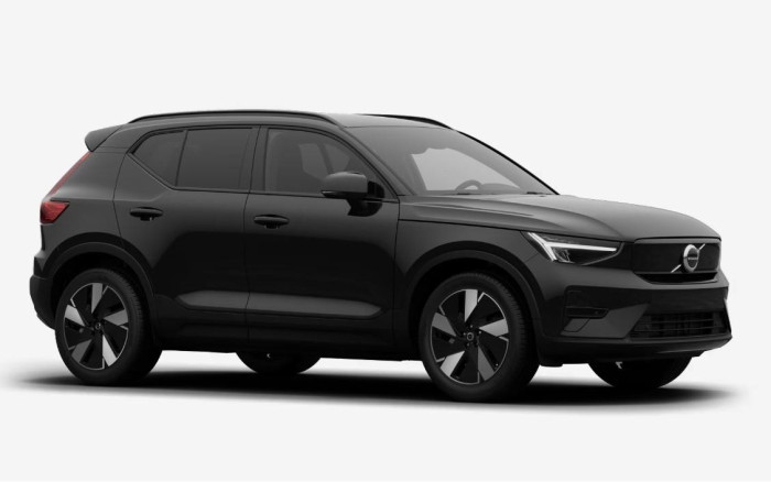 Volvo EX40 SINGLE MOTOR ELETRIC PLUS na operativní leasing