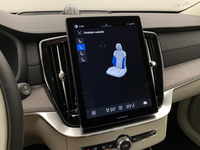 Volvo XC90 B5 AWD AUT BRIGHT PLUS 7míst na operativní leasing