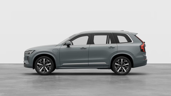 Volvo XC90 T8 AWD AUT Plug-in CORE 7míst na operativní leasing