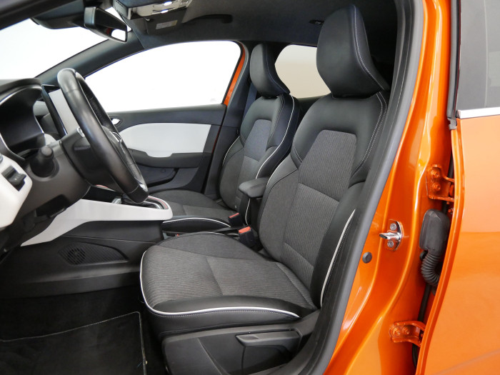 Renault Clio 1.6 E-Tech 69 kW na operativní leasing