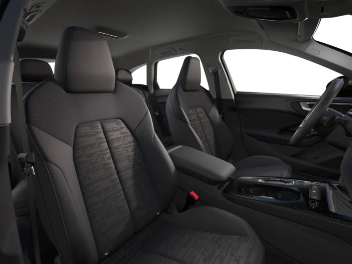 Audi A5 Avant S line 2.0 TDI MHEV 150 kW 150 kW Nafta 4x4 Automatická převodovka na operativní leasing