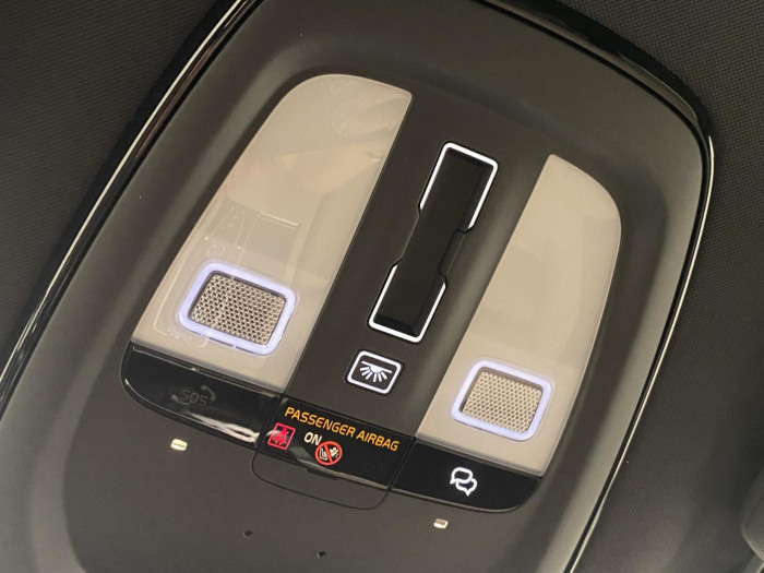 Volvo XC90 T8 AWD Plug-in BRIGHT PLUS 7m na operativní leasing