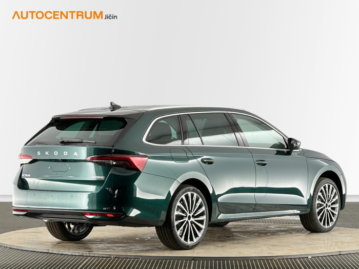 Škoda Octavia 130 let Premium 1,5 TSI 110 kW DSG na operativní leasing