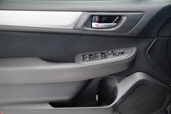 Subaru Outback 2.5i 129 kW Lineatronic AWD na operativní leasing