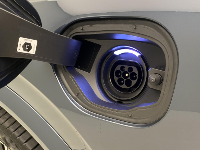 Volvo XC90 T8 AWD RECHARGE BRIGHT ULTRA na operativní leasing