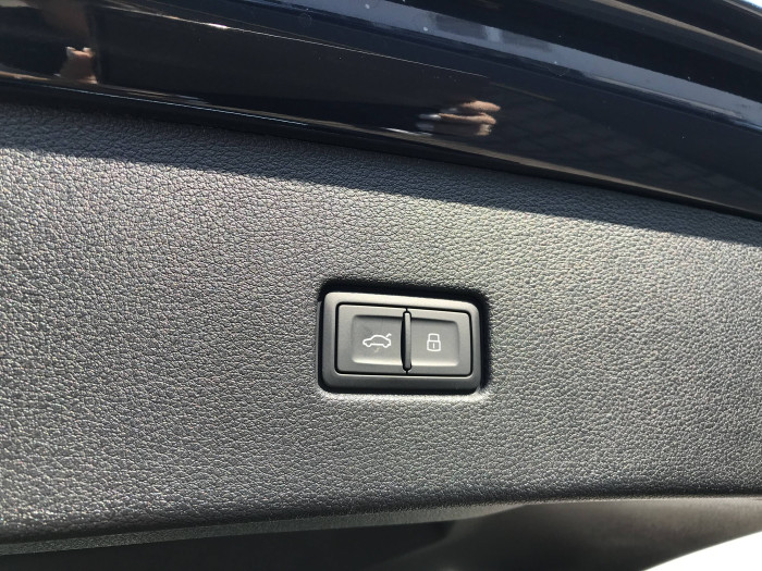 Audi Q8 SUV 50 Quattro 8TT 3,0TDI / 210kW na operativní leasing