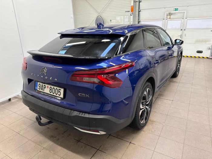 Citroën C5 X 1.6 PureTech 180 EAT8 Shine na operativní leasing