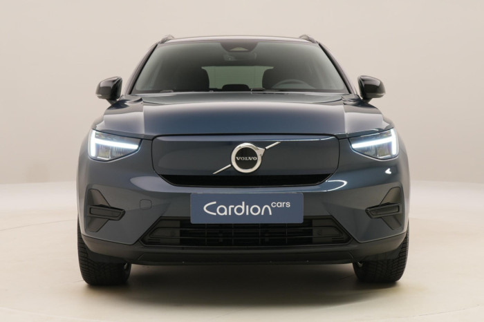 Volvo EX40 SINGLE MOTOR EXTENDED PLUS na operativní leasing