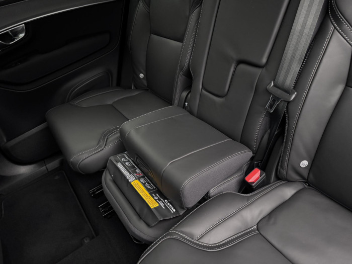 Volvo XC90 B5 AWD AUT BRIGHT ULTRA 7-míst na operativní leasing