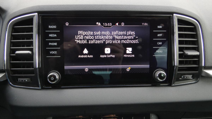 Škoda Karoq 1,5 TSI Ambition DSG na operativní leasing