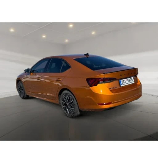 Škoda Oct.1.5 e-TEC 110 Sportline AT na operativní leasing