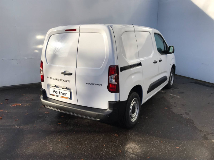 Peugeot Partner Furgon L1 650 1,5 BlueHDi S&S MAN6 / 75kW na operativní leasing