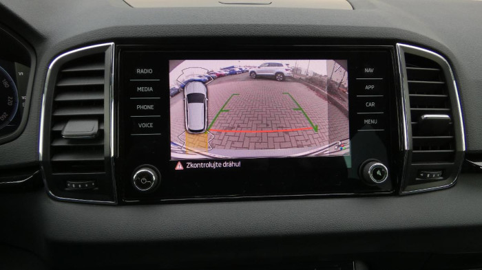 Škoda Karoq 1,5 TSI DSG Style na operativní leasing