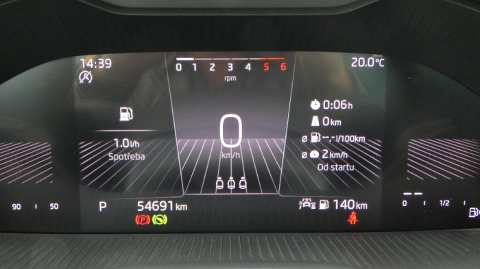 Škoda Karoq 2.0 TDI 110 kW Fresh 4x4 DSG na operativní leasing