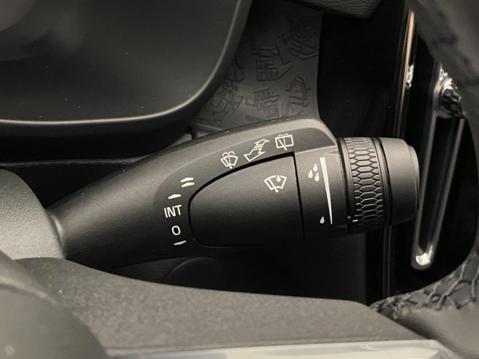 Volvo EX40 SINGLE MOTOR EXTENDED PLUS na operativní leasing